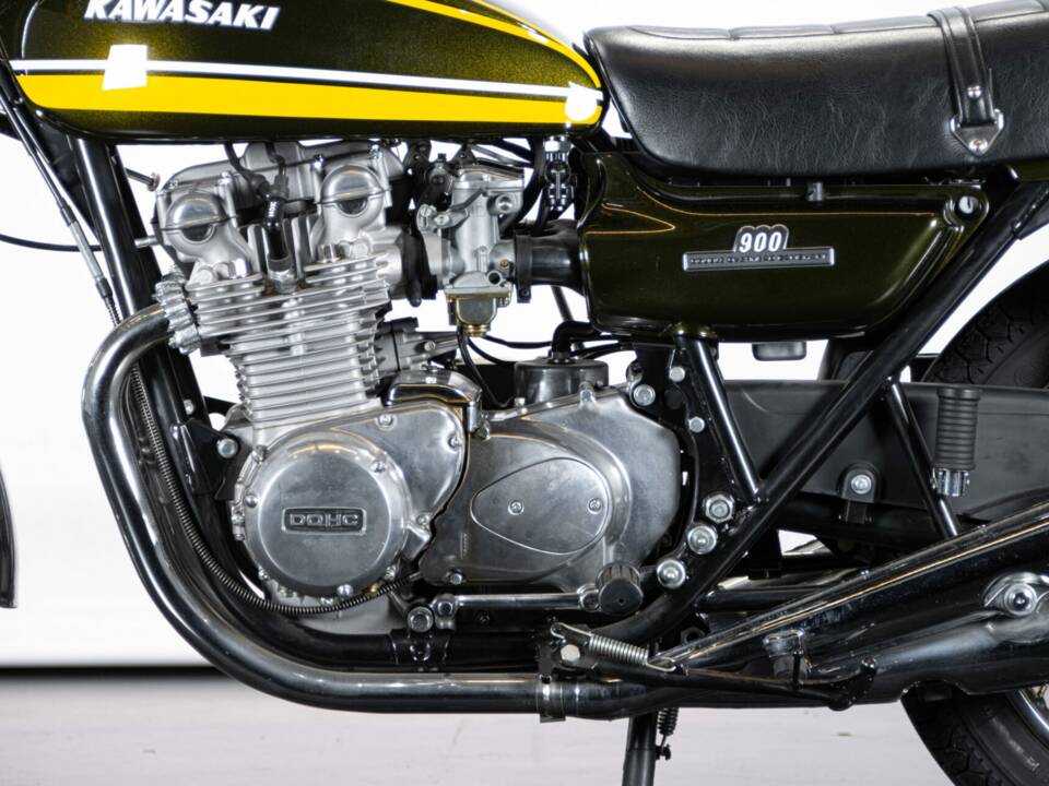 Image 23/50 of Kawasaki 900 Z1 (1974)