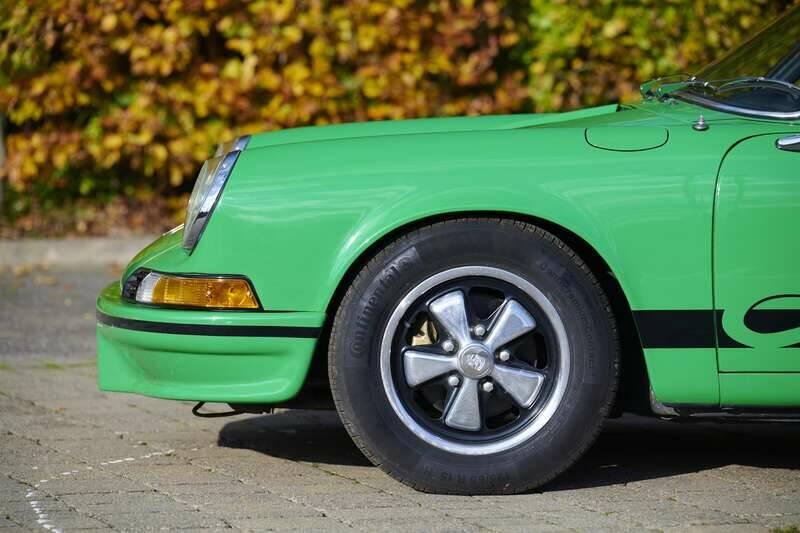 Image 30/50 of Porsche 911 Carrera 2.7 (1976)