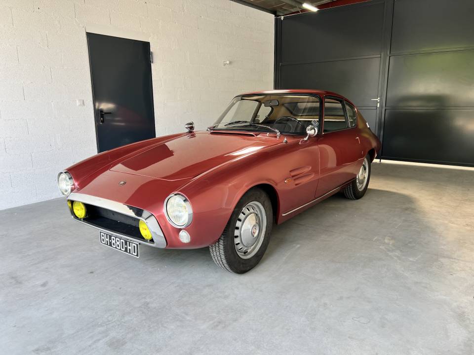 Image 4/17 of FIAT Ghia 1500 GT (1963)