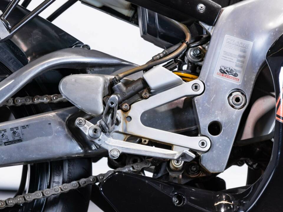 Bild 38/50 von Aprilia DUMMY (1998)