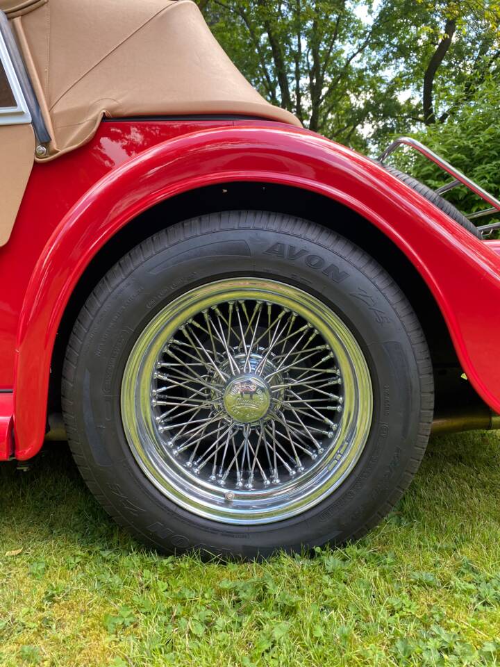 Image 9/18 of Morgan Roadster V6 (2013)