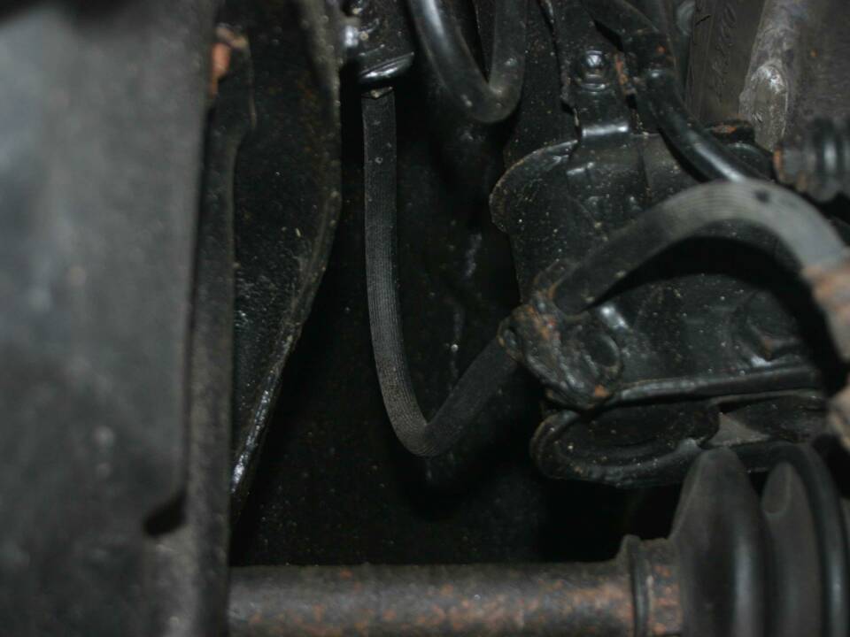 Image 47/51 of Toyota Paseo (1996)