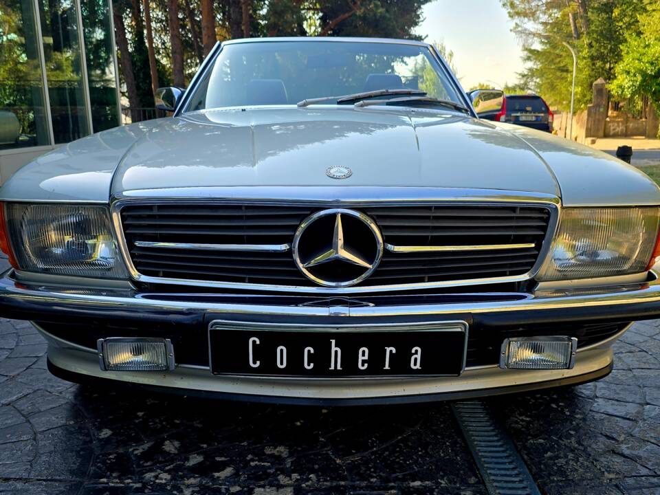 Immagine 2/8 di Mercedes-Benz 300 SL (1987)