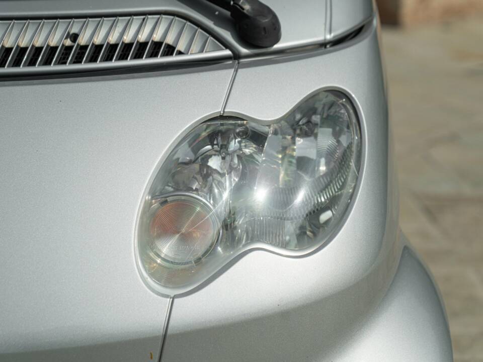Image 22/50 of Smart Fortwo Brabus (2003)