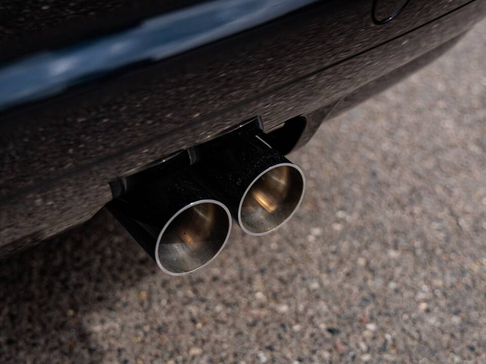 Image 19/38 de BMW M3 (2004)