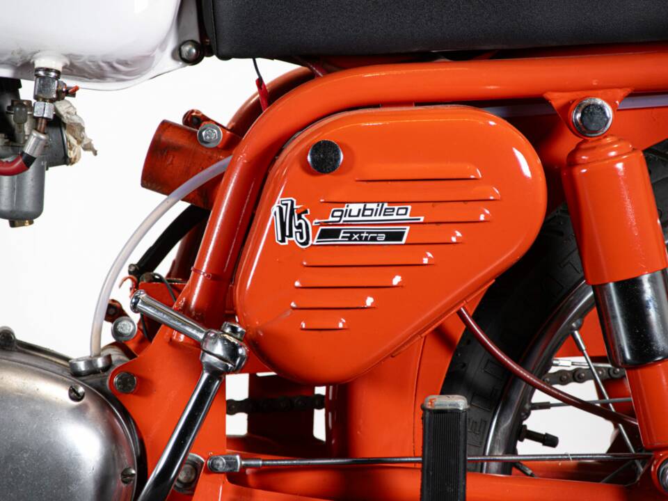 Image 26/50 de Gilera Giubileo 175 Sport (1963)