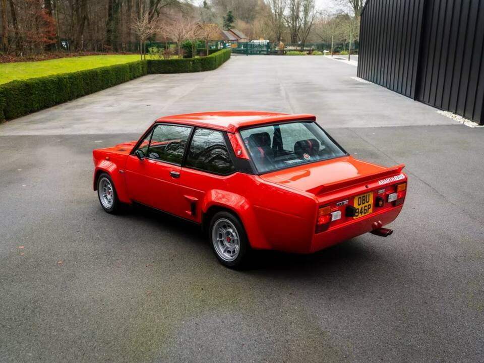 Image 7/15 of FIAT 131 Abarth Rally (1978)