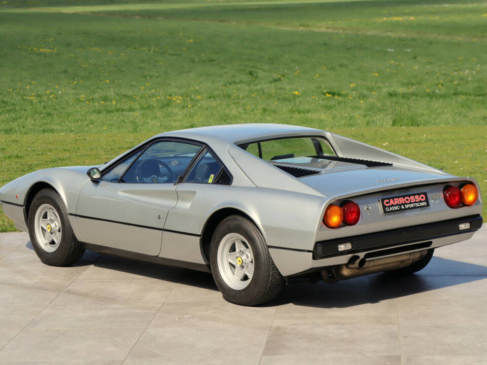 Image 2/50 of Ferrari 308 GTB (1977)