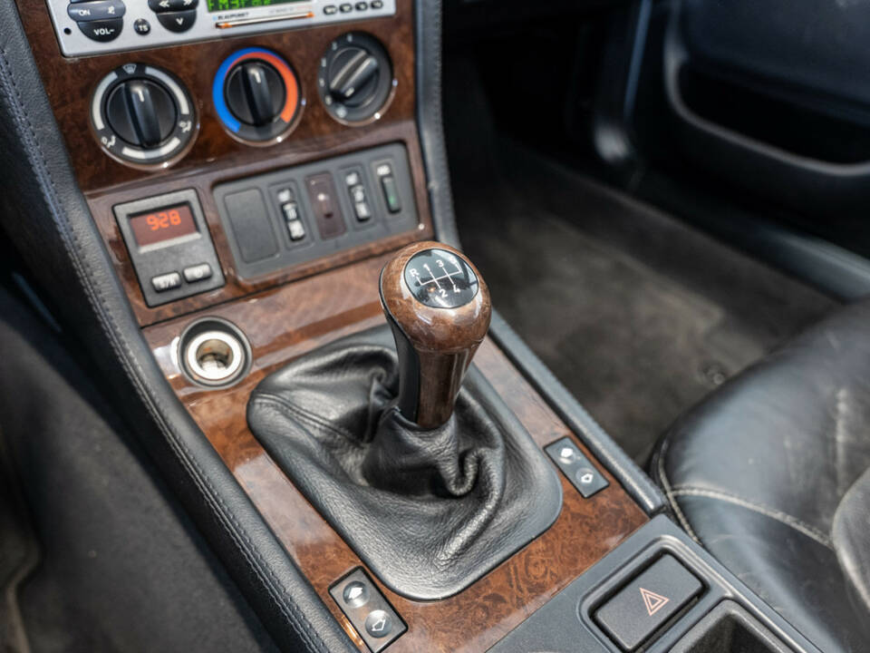 Immagine 11/22 di BMW Z3 2.8 (1997)