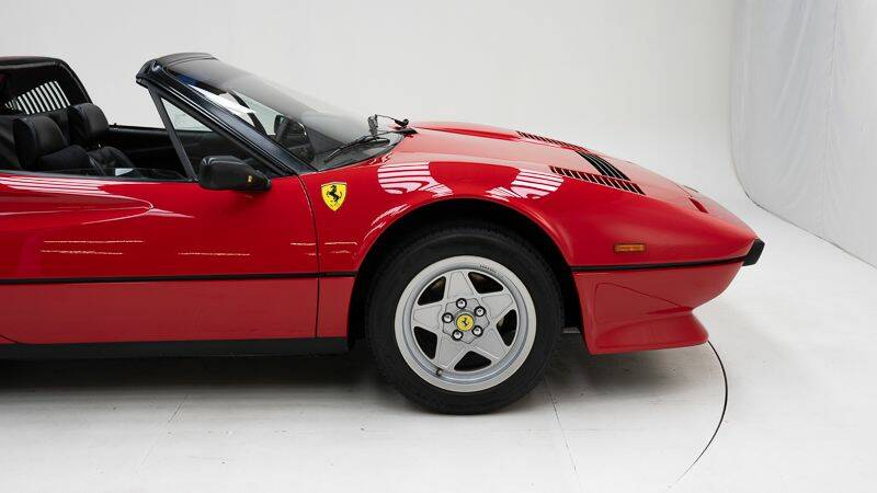 Bild 10/15 von Ferrari 308 GTSi Quattrovalvole (1983)