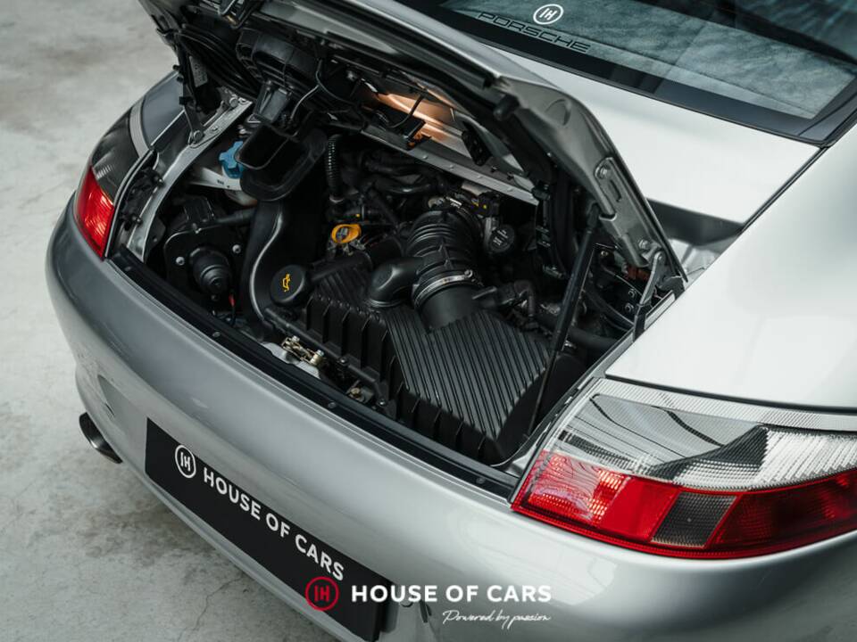 Imagen 13/23 de Porsche 911 Carrera "40 Jahre 911" (2003)