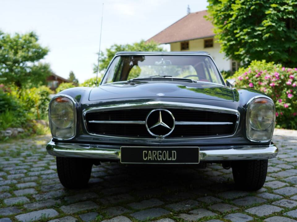 Imagen 9/17 de Mercedes-Benz 230 SL (1964)
