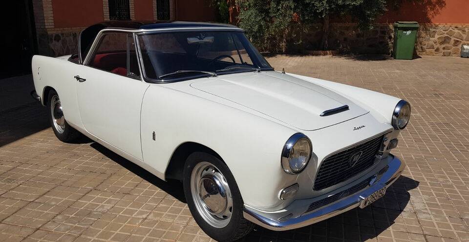 Imagen 3/8 de Lancia Appia Pininfarina (1972)