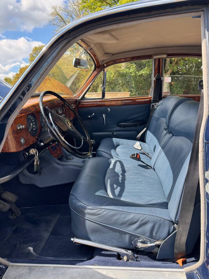 Bild 24/32 von Jaguar S-Type 3.4 (1964)