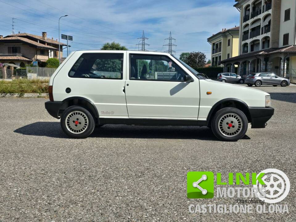 Imagen 2/10 de FIAT Uno Turbo i.e. (1987)