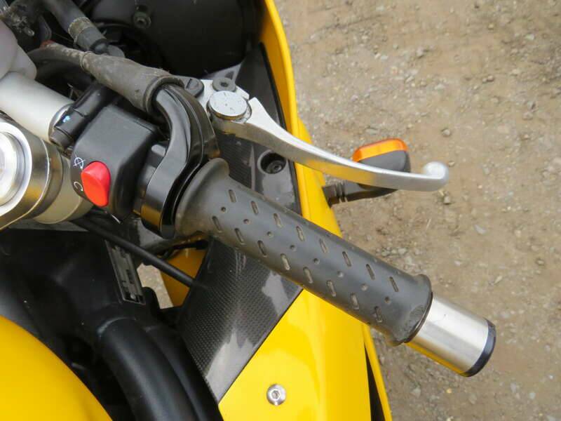 Image 12/40 of Triumph DUMMY (2006)