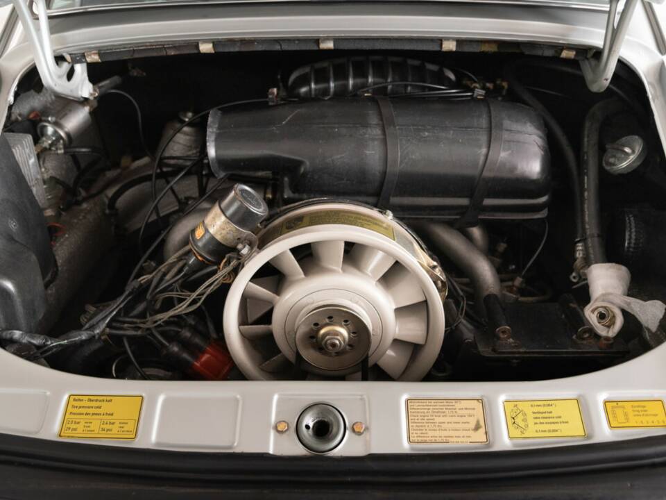 Image 48/50 de Porsche 911 Carrera 2.7 (US) (1974)