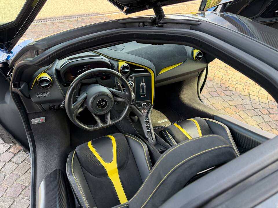 Immagine 20/30 di McLaren 720S (2021)