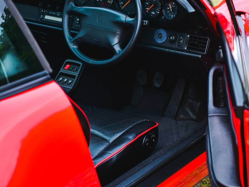 Bild 40/50 von Porsche 911 Targa (1996)
