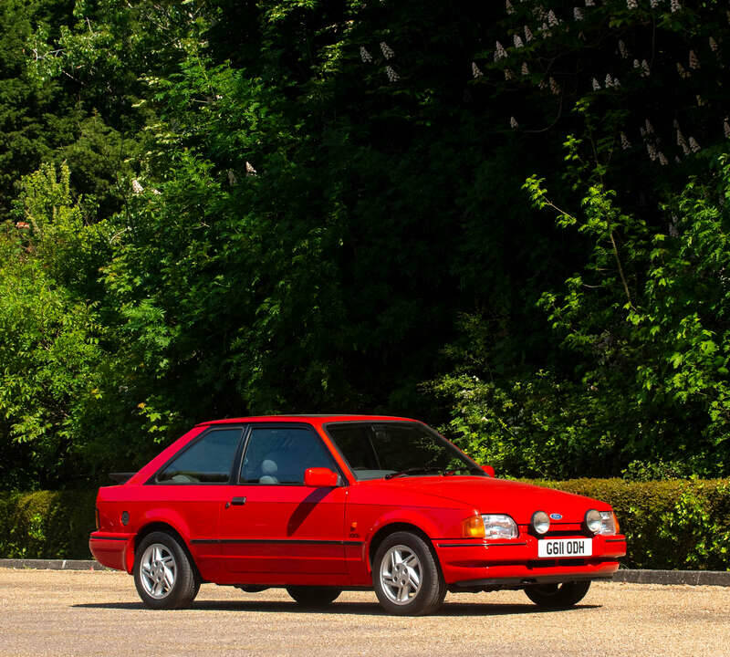 Image 10/50 of Ford Escort IV XR3i (1989)