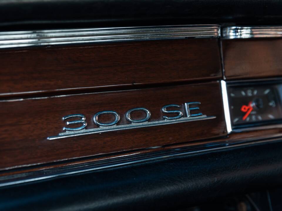 Afbeelding 38/45 van Mercedes-Benz 300 SE (1965)