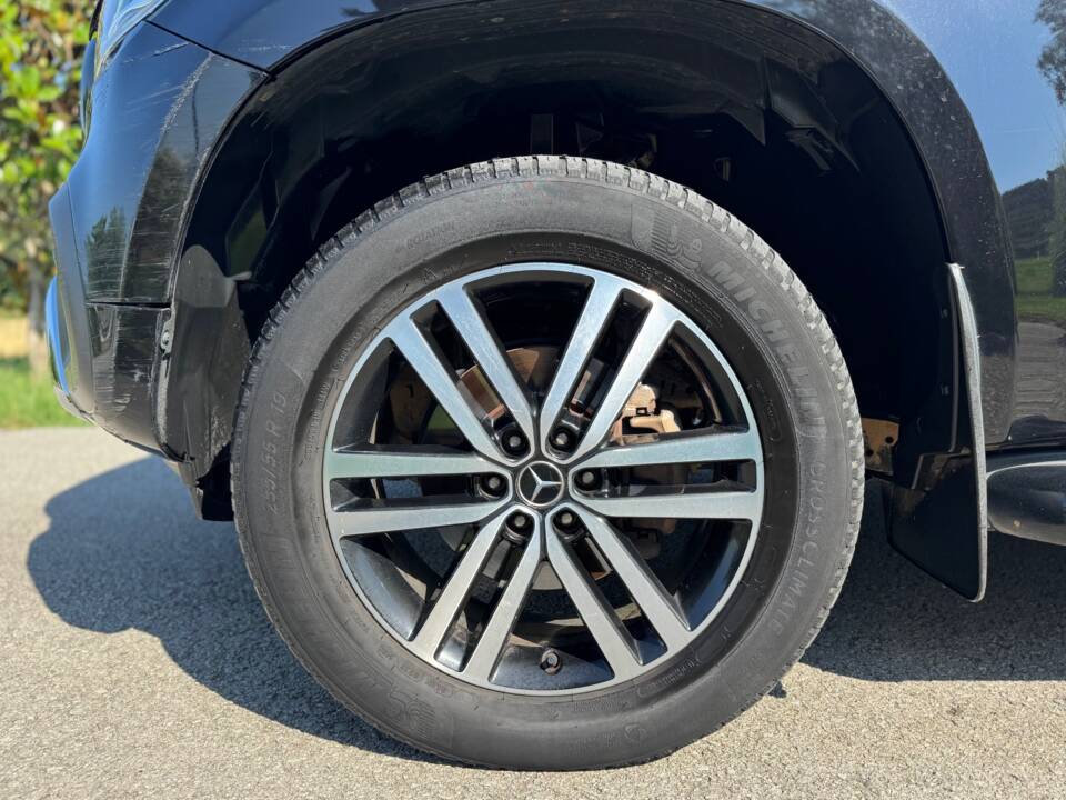 Immagine 14/24 di Mercedes-Benz X 250 d 4MATIC (2020)