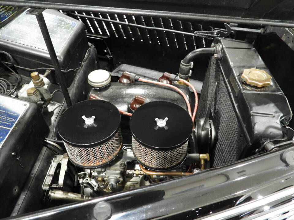 Image 39/51 of Lancia Aprilia (1937)