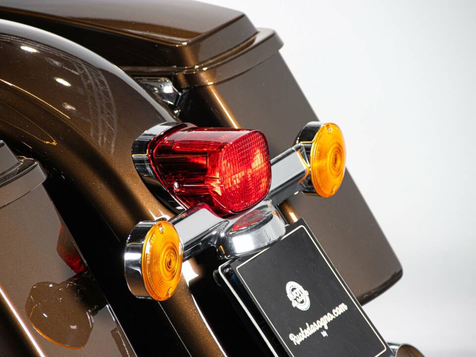 Bild 25/50 von Harley-Davidson DUMMY (2013)
