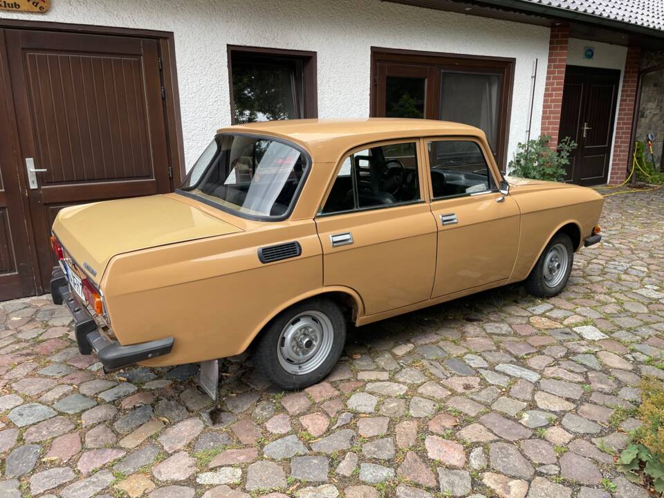 Image 1/15 of Moskvich 2140 (1988)
