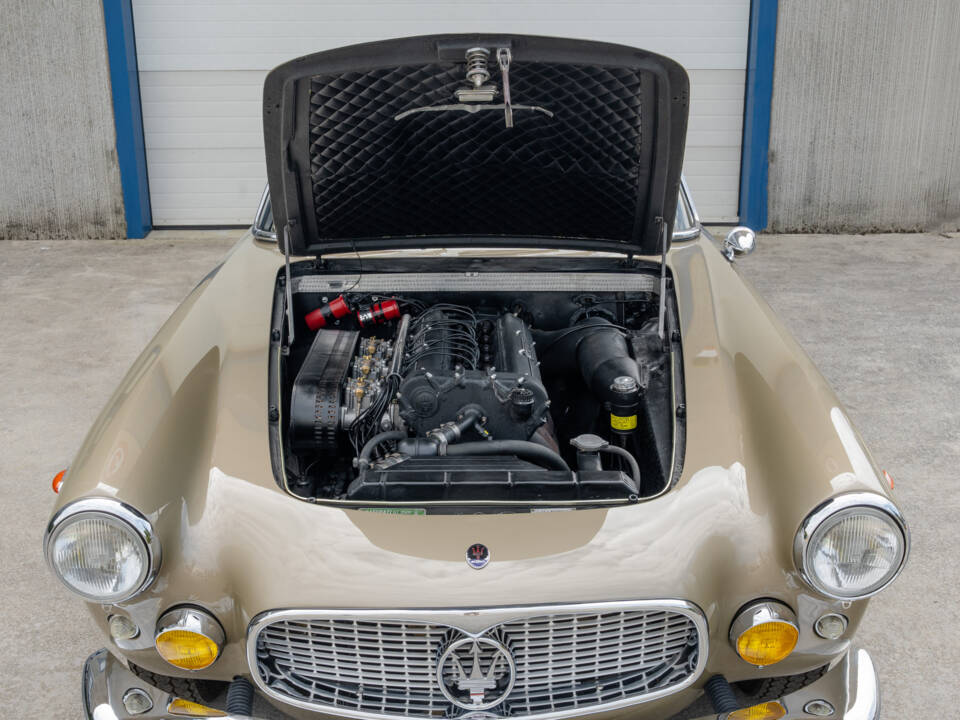 Afbeelding 62/88 van Maserati 3500 GT Touring (1960)