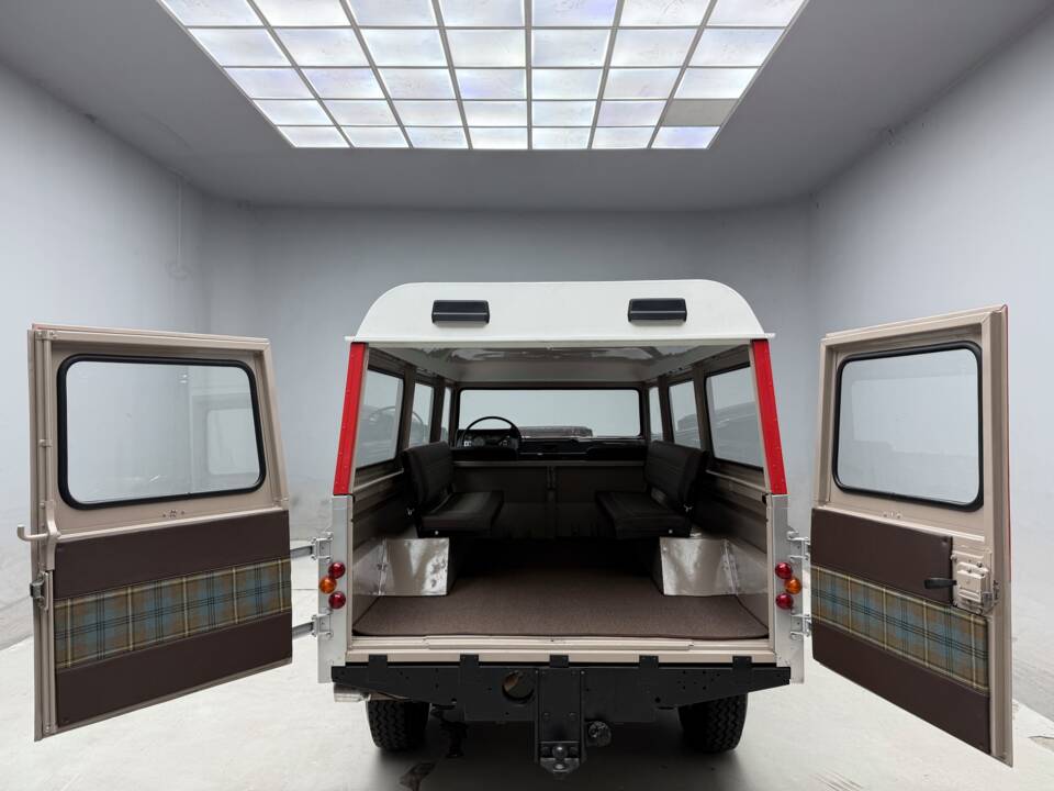 Afbeelding 33/33 van Land Rover 109 (1989)