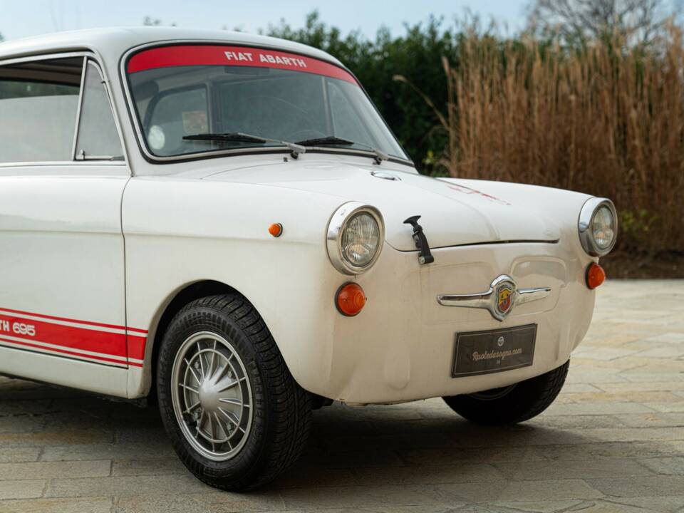 Image 27/50 of Abarth 695 SS (1966)