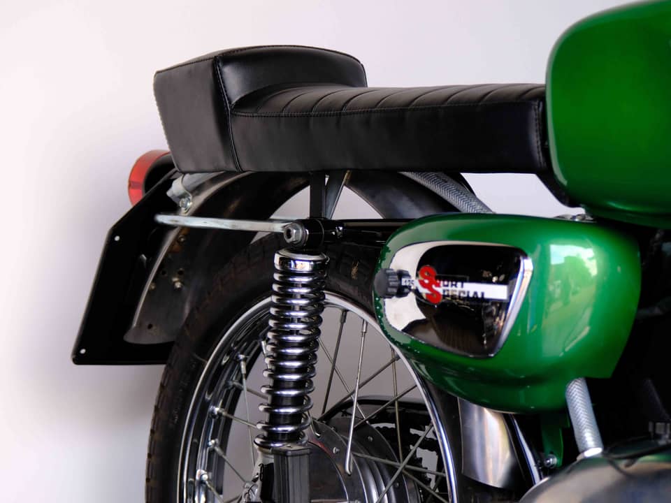 Image 17/57 of Benelli 125 Sport Special (1971)