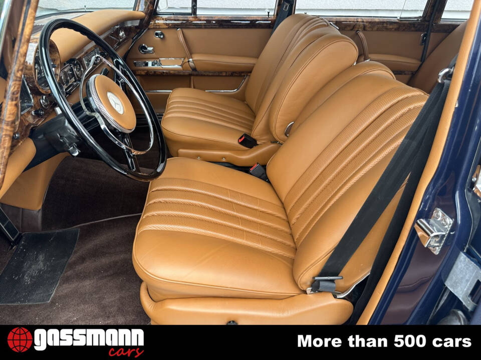 Image 7/15 of Mercedes-Benz 600 (1964)