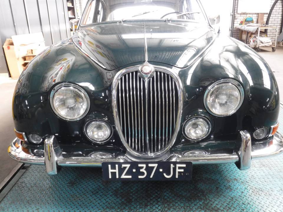 Image 18/36 de Jaguar Type S 3.8 (1966)