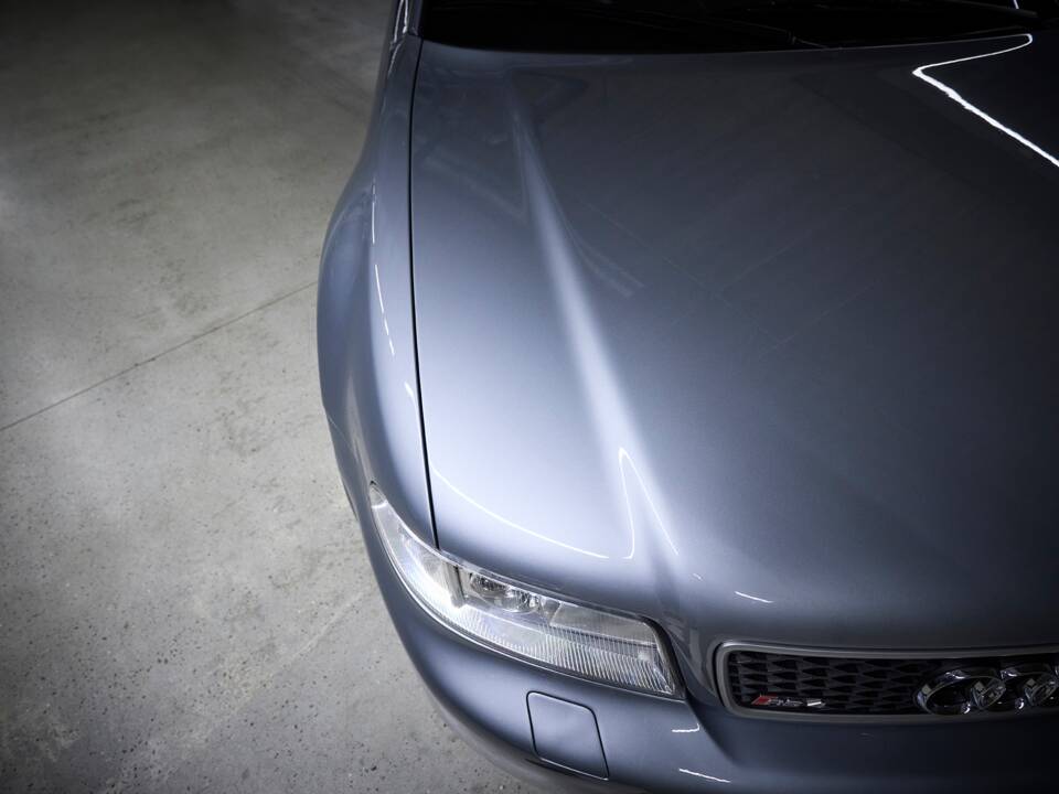 Imagen 47/100 de Audi RS4 Avant (2001)