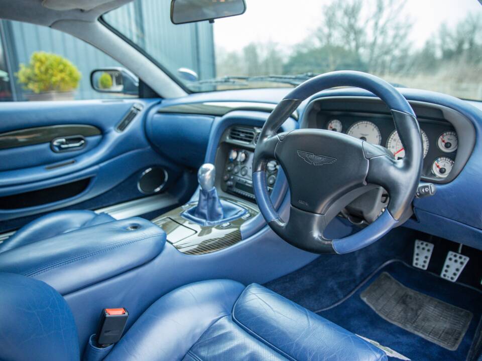 Image 71/74 of Aston Martin DB 7 GT (2004)