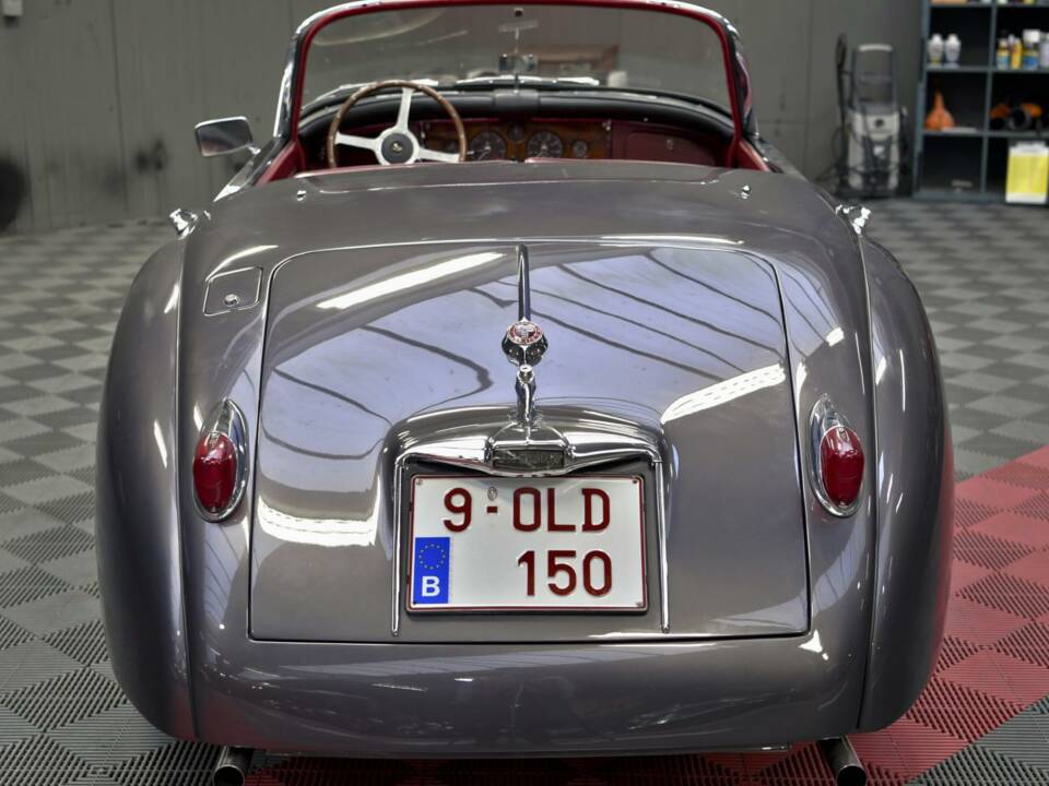 Image 6/46 of Jaguar XK 150 3.4 S OTS (1958)