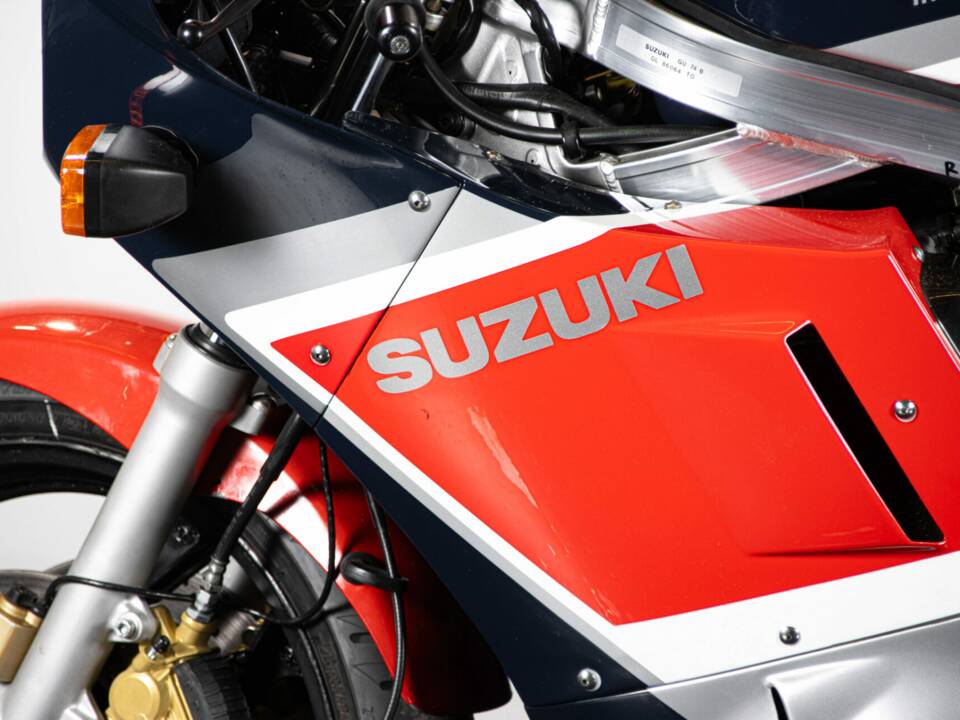 Immagine 24/50 di Suzuki GSX-R 1100 (1986)