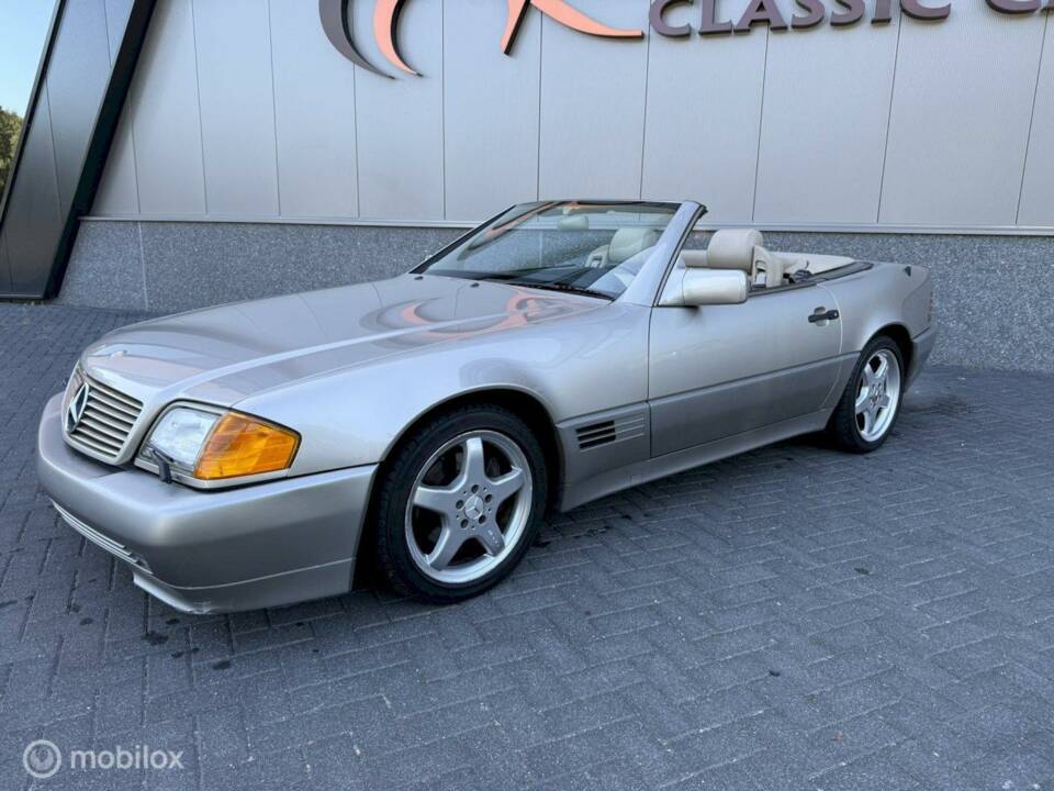 Image 5/35 of Mercedes-Benz 500 SL (1993)