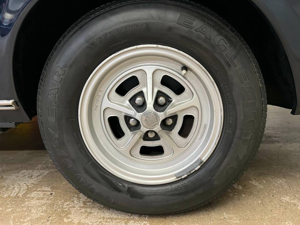 Immagine 15/16 di FIAT 130 Coupé (1975)