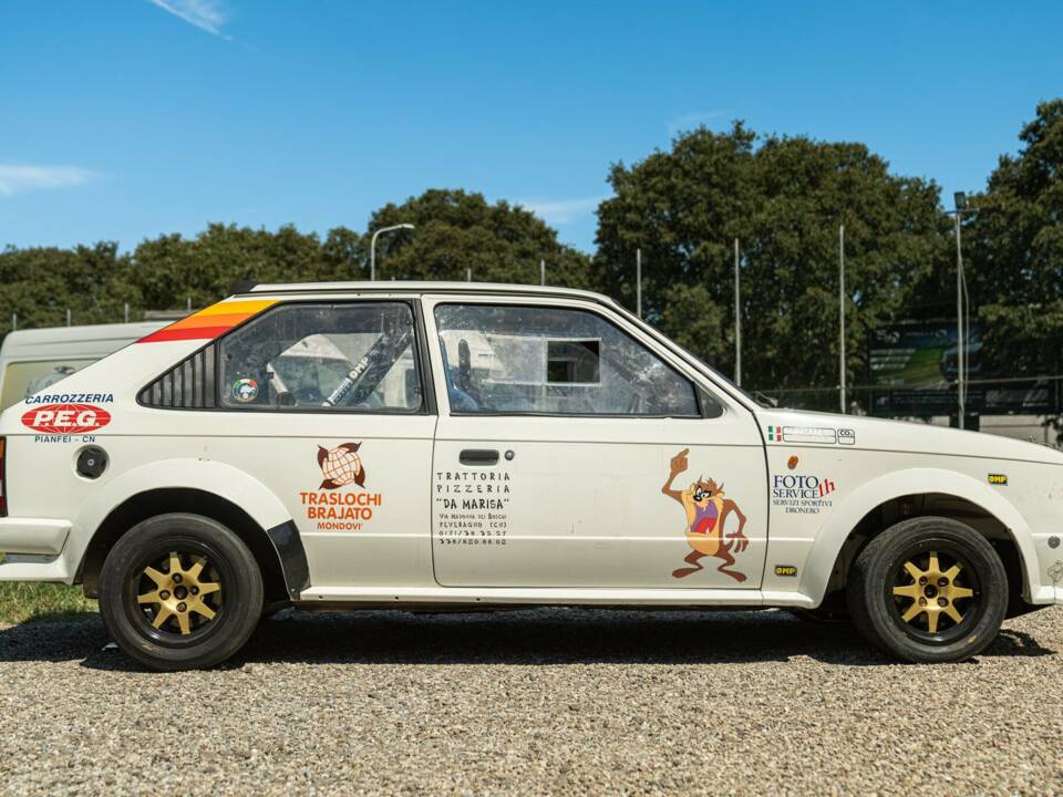 Image 4/50 of Opel Kadett 1,8 GT/E (1984)