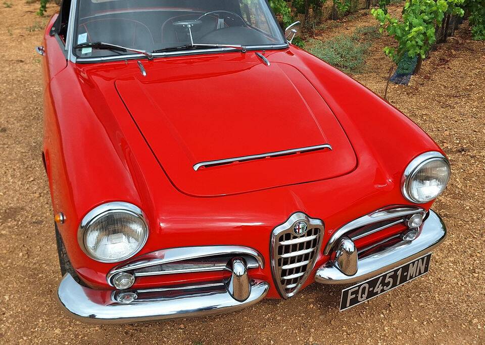 Obraz 6/8 pojazdu Alfa Romeo Giulia 1600 Spider (1964)