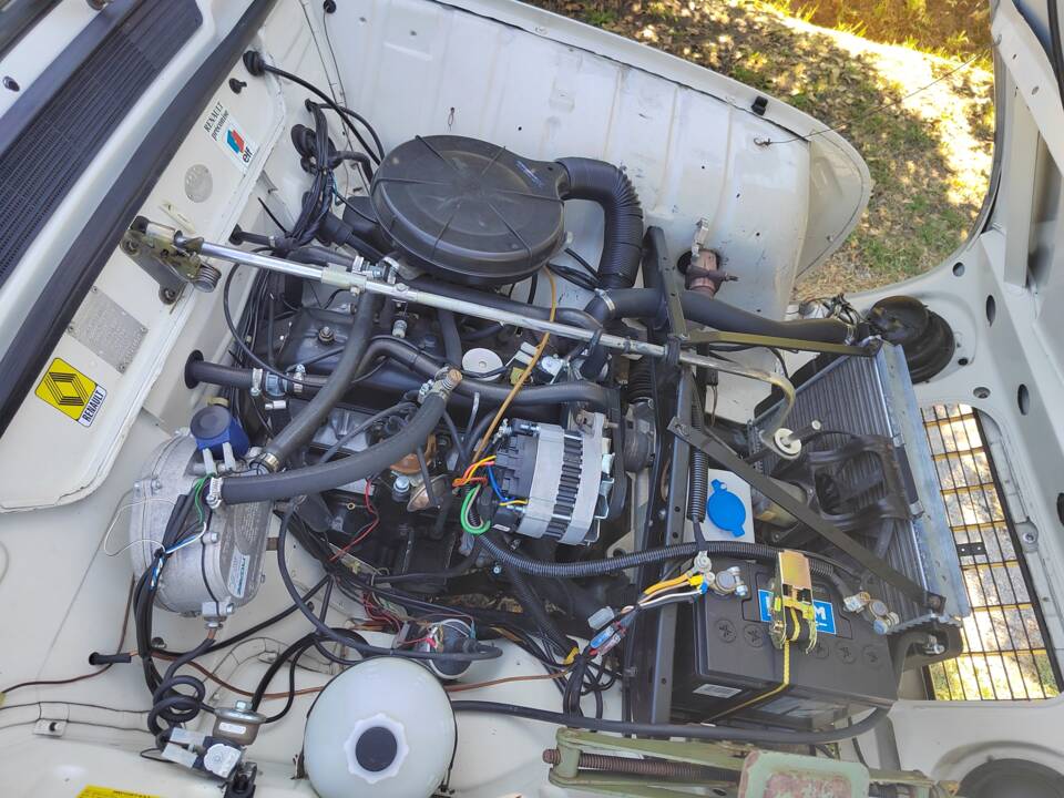 Bild 5/14 von Renault R 4 TL Savane (1989)