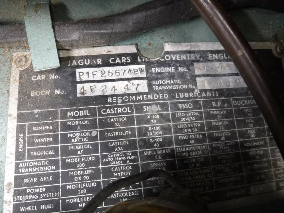 Image 38/50 of Jaguar 420 (1967)