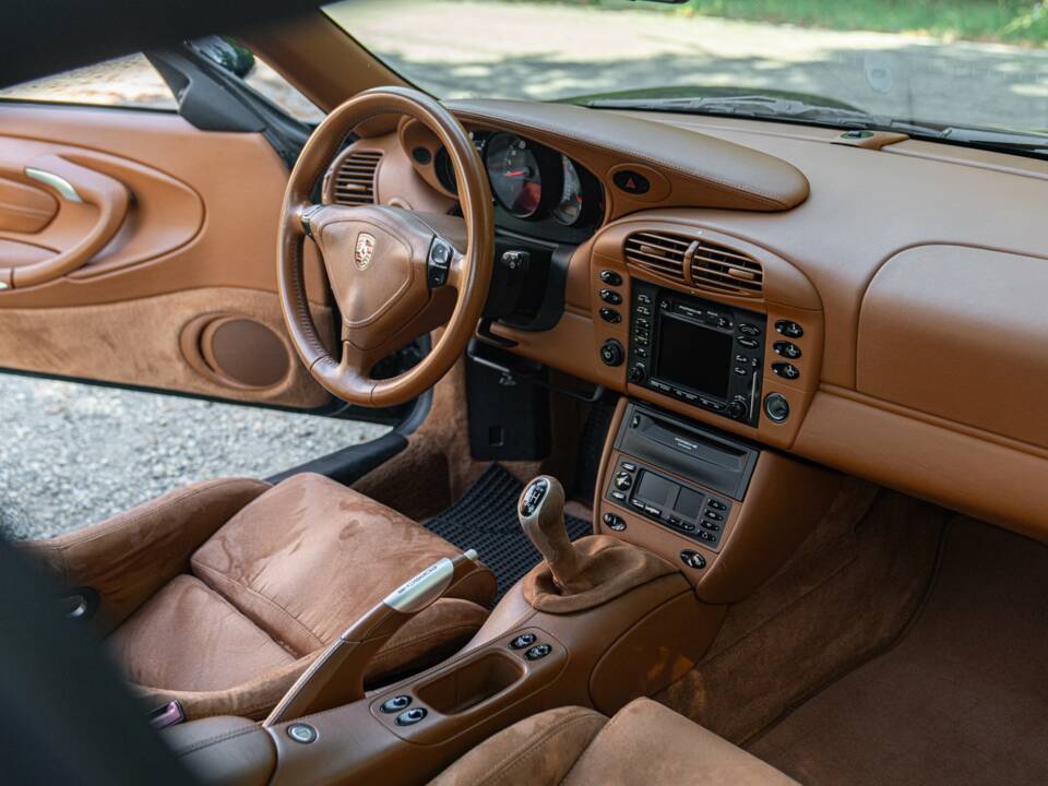 Image 28/50 de Porsche 911 Turbo (2001)