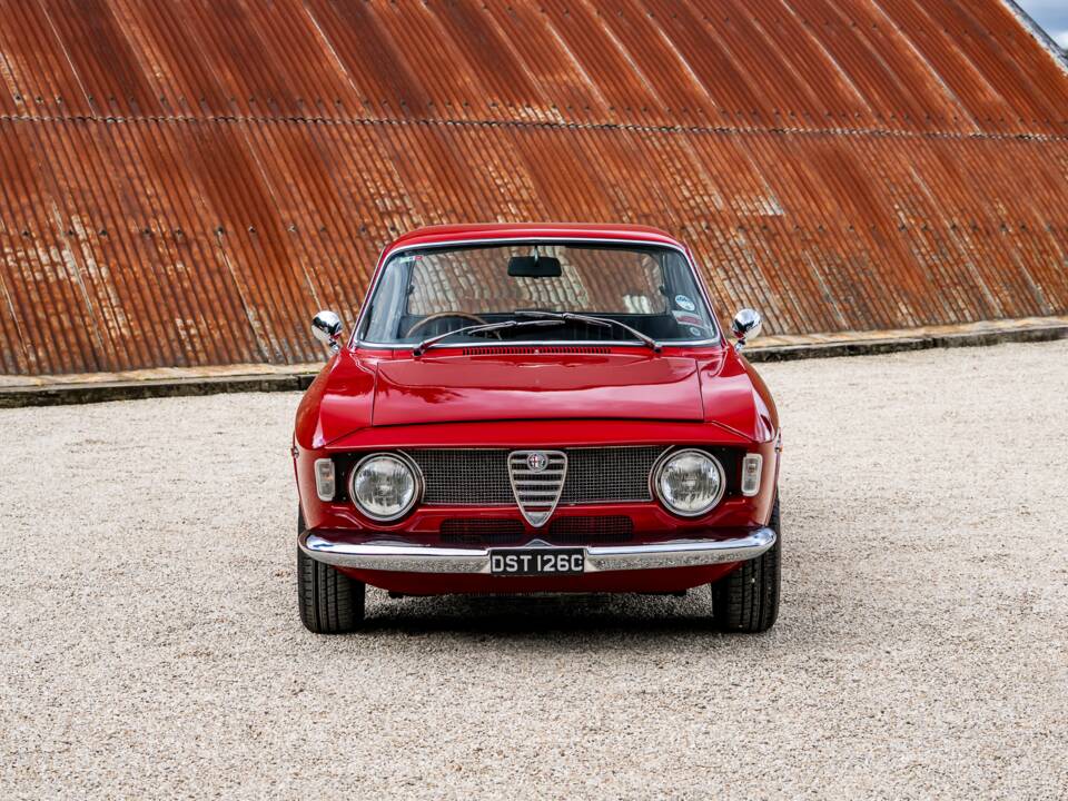 Immagine 2/7 di Alfa Romeo Giulia Sprint GTA (1965)
