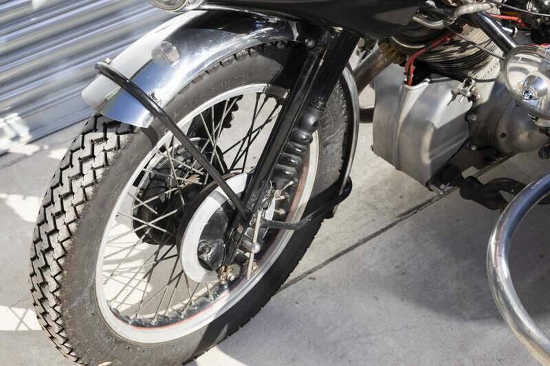 Image 33/44 of Vincent DUMMY (1953)