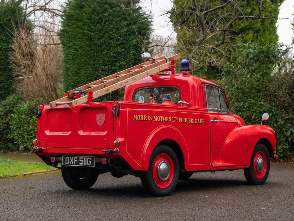 Image 25/50 of Morris Minor 1000 (1969)