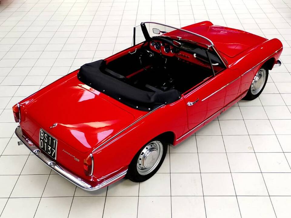 Image 14/47 of Innocenti 950 Spider (1962)